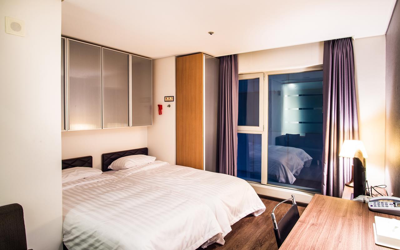 Hotel Arinus Shinchon Soul Exteriér fotografie